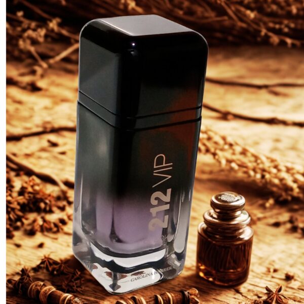CH 212 VIP BLACK MEN EDP 50ml - Image 2
